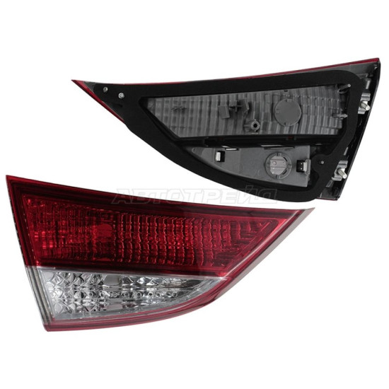 Фонарь в крышку багажника HYUNDAI ELANTRA V 10-14 лев SAT