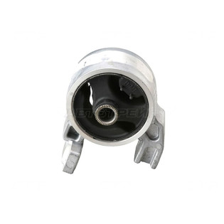 Опора двигателя передн HYUNDAI ACCENT 06-10/KIA RIO 05-11 CTR