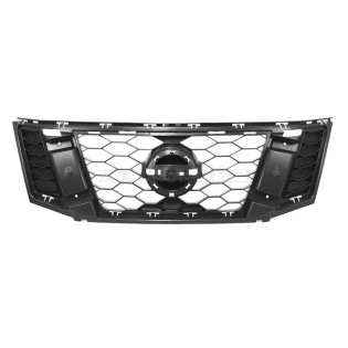 Решетка радиатора NISSAN TERRANO 14-22 SAT