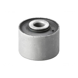 Сайлентблок передней продольной тяги Nissan Safari/Patrol Y60/61 87-54560-01J00 CTR