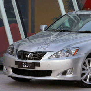 Бампер передний в цвет кузова Lexus IS250/350 XE20 (2006-2009)