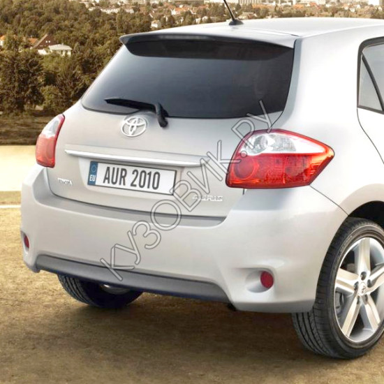 Бампер задний в цвет кузова Toyota Auris 1 (2010-2012) рестайлинг